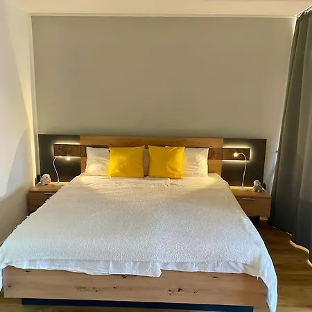 Apartment In Lido